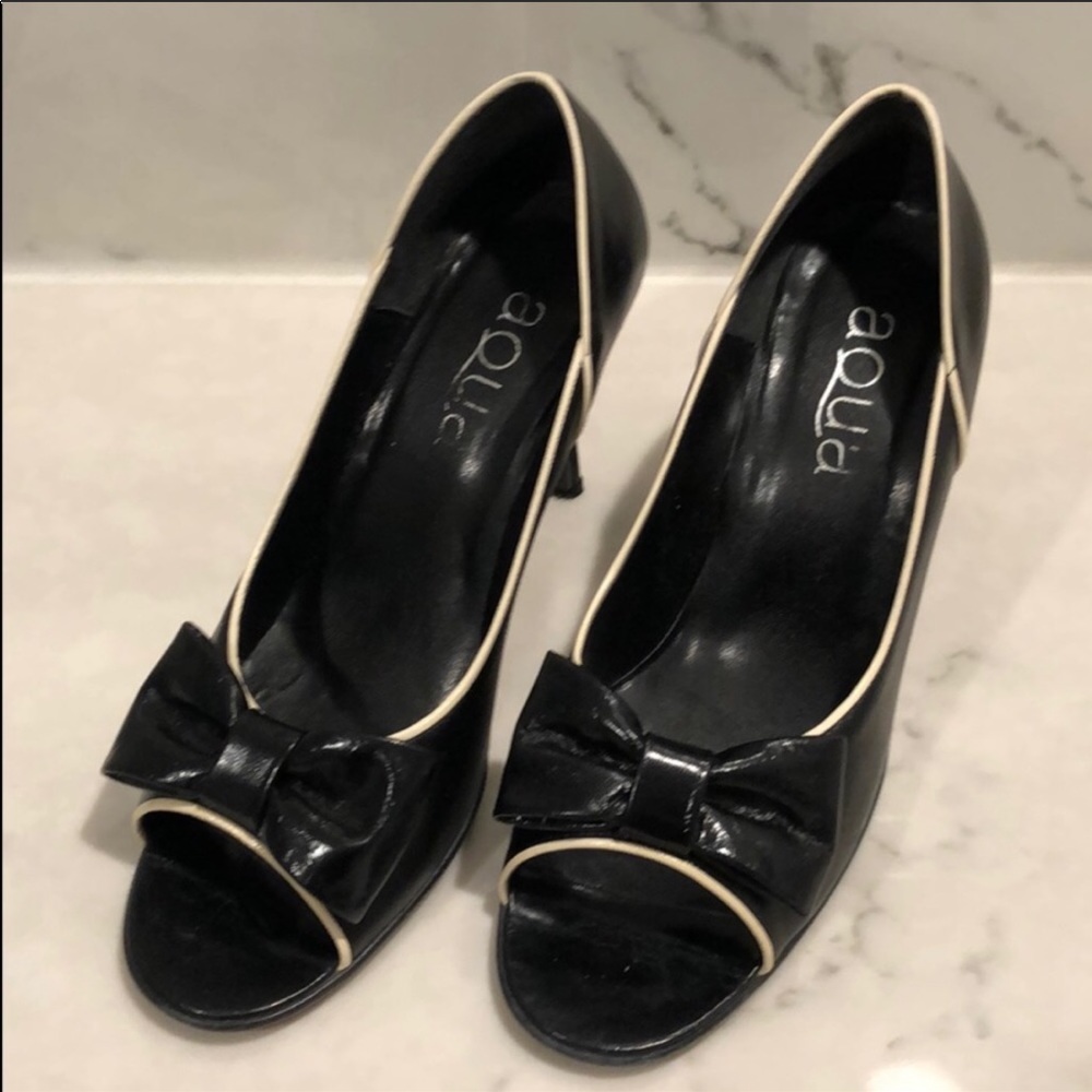 Aqua heels 👠